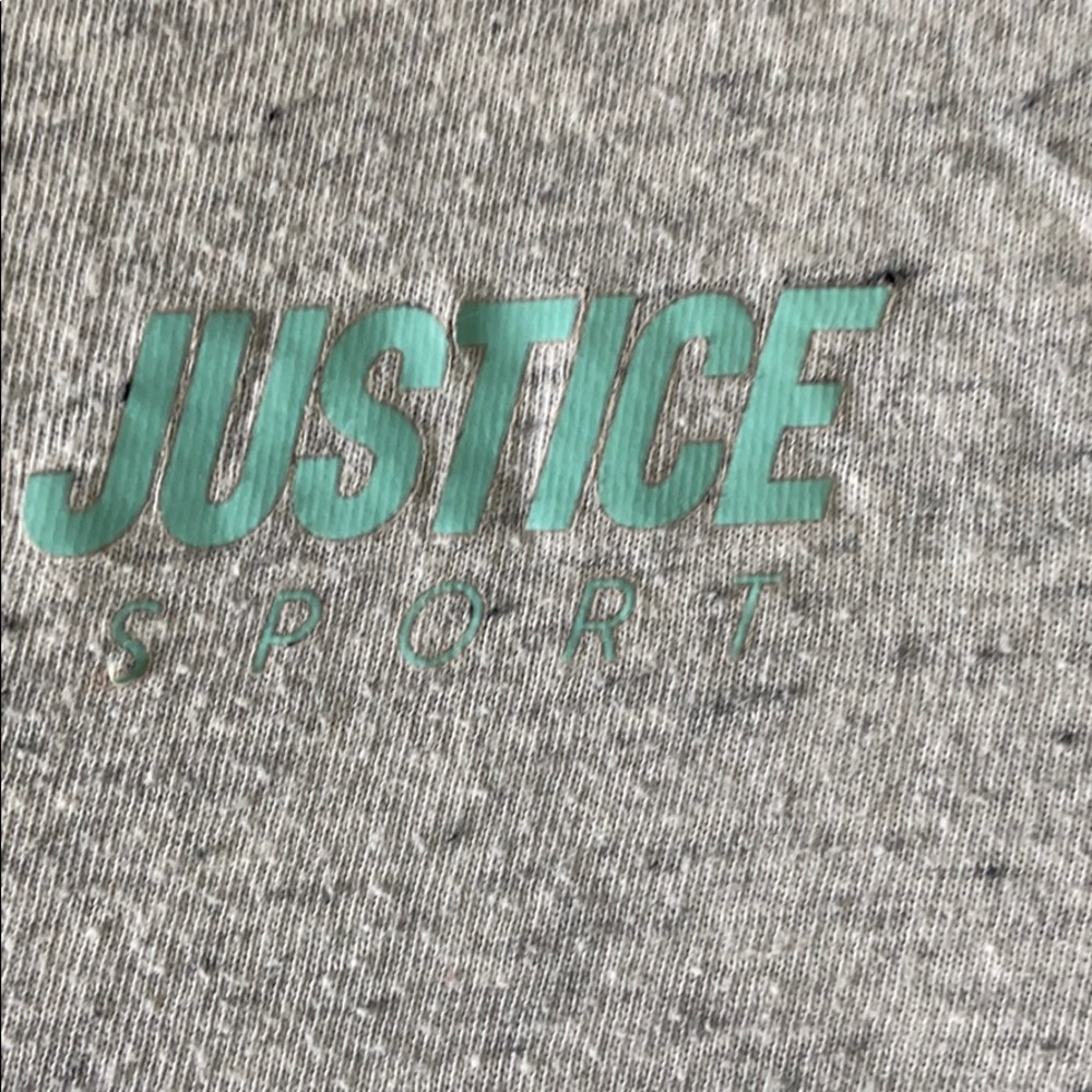 Justice Tank - Picture 2 of 3